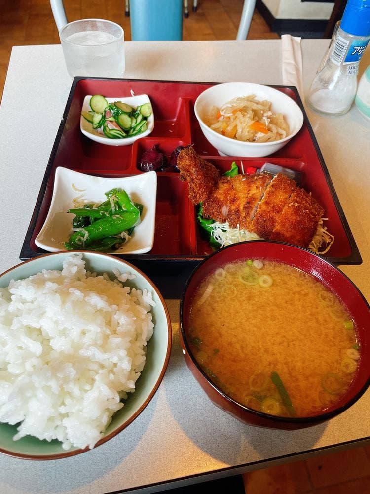 喫茶パラ