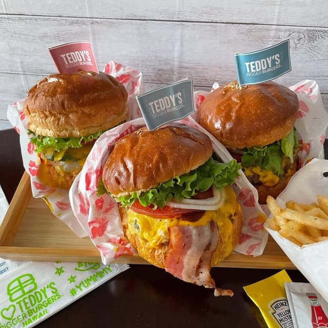 TEDDY'S Bigger Burgers 横浜ワールドポーターズ店 - サブ画像1