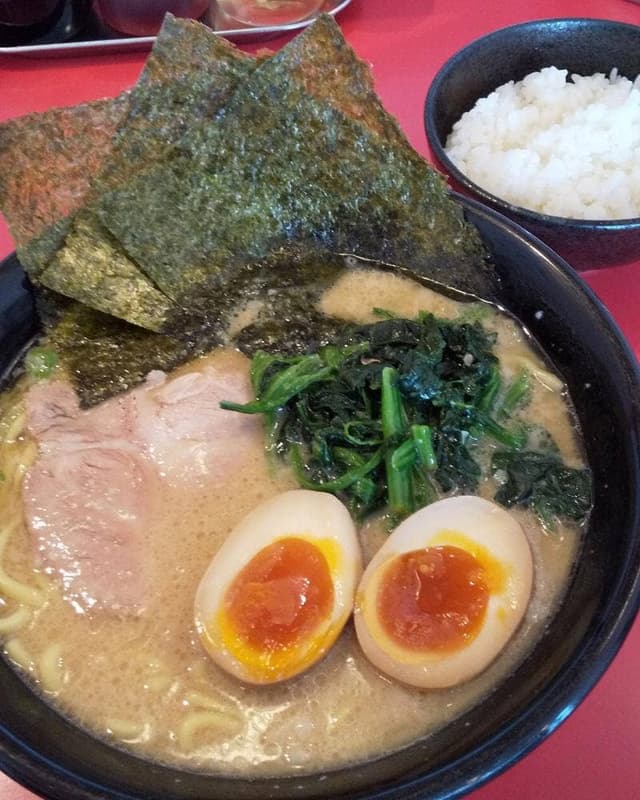 横浜家系ラーメン濃厚家 秦野店 - サブ画像2