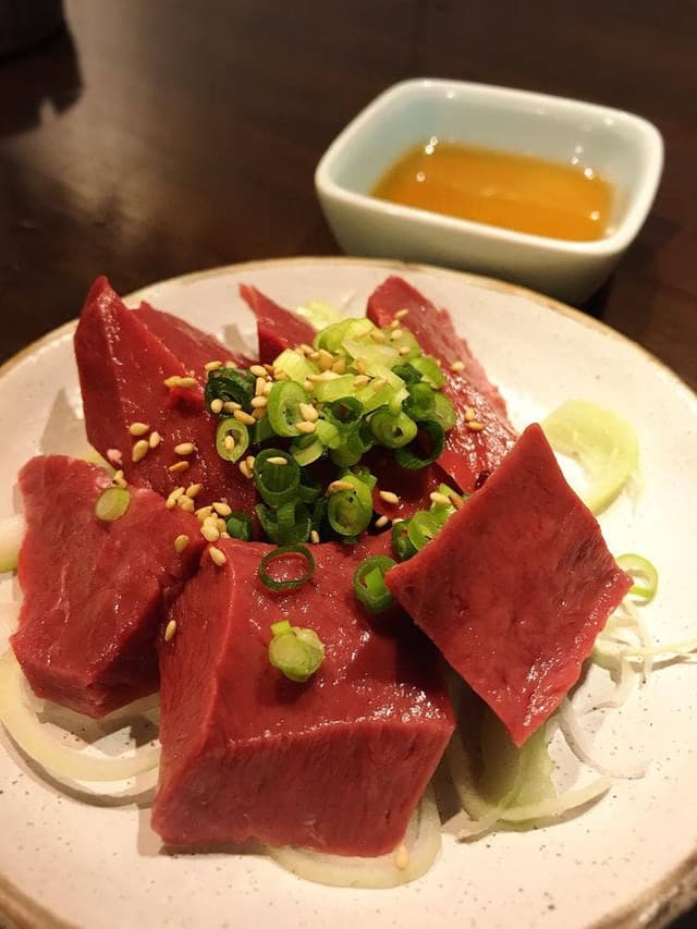 炭火焼肉肉刺しにく式 南郷18丁目店 - サブ画像2