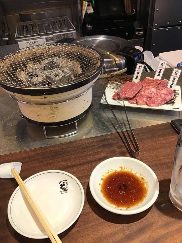 焼肉どんどん 春吉店 - サブ画像1