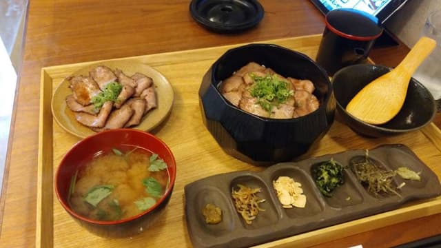 暫 本通店 - サブ画像2