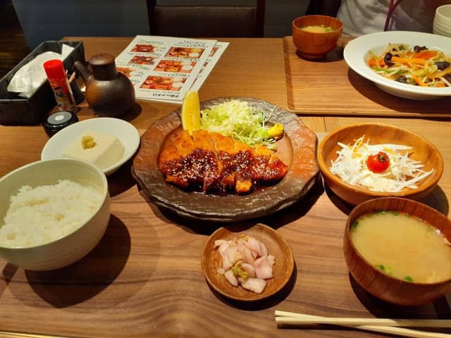 肴ダイニング 心 - サブ画像1