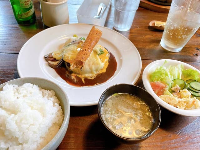 サムズキッチン - サブ画像1