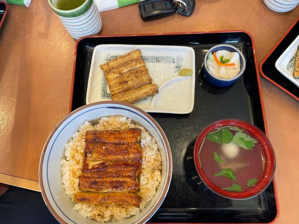鰻々亭 駒岡店