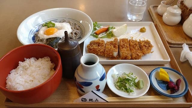 ごまそば鶴喜美瑛店 - サブ画像2