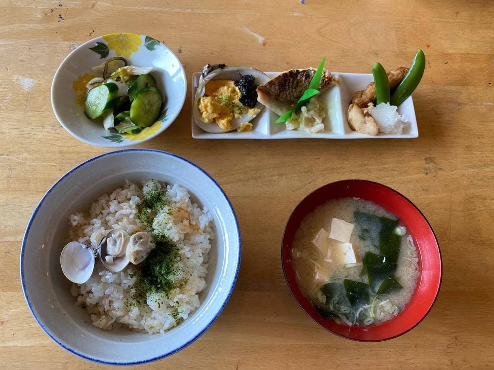 つちや仕出し店
