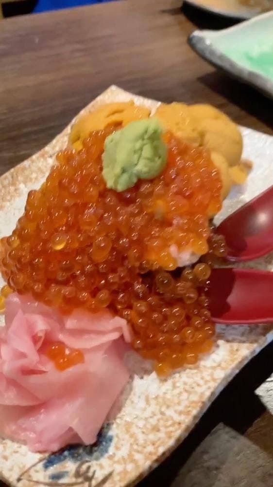 立ち寿司 ホルモン 新鮮や! - サブ画像1