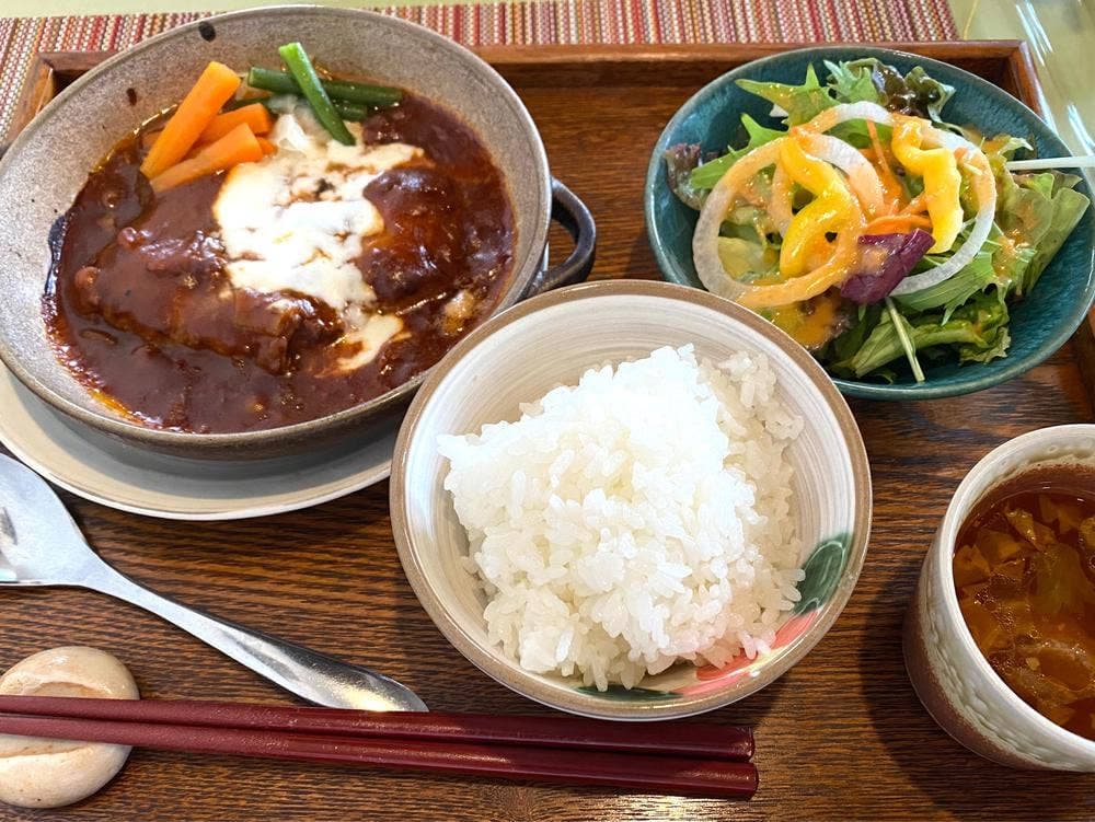 洋食膳処 ま・めぞん