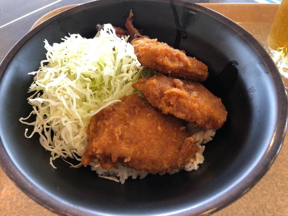 関東国際カントリークラブ レストラン