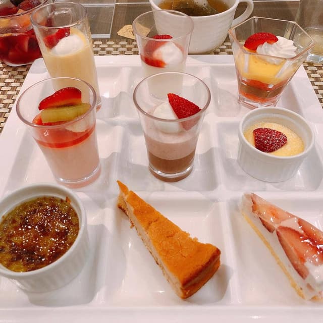 カフェ＆ダイニング Chef’s Palette サンシャインシティプリンスホテル - サブ画像2