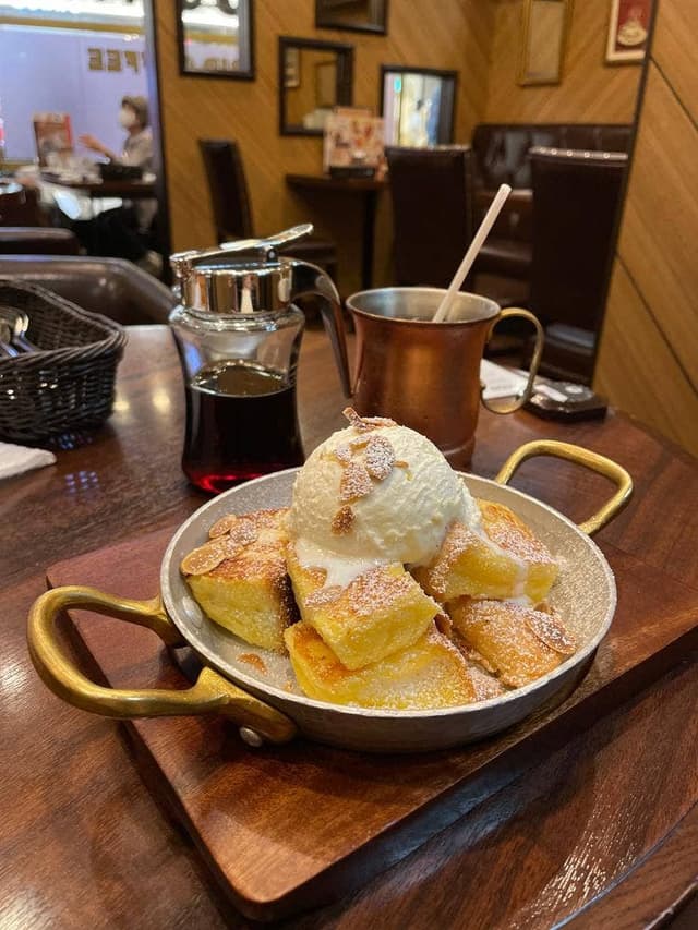 星乃珈琲店 栄店 - サブ画像2