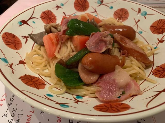壁の穴 梅田HEPナビオ店 - サブ画像3