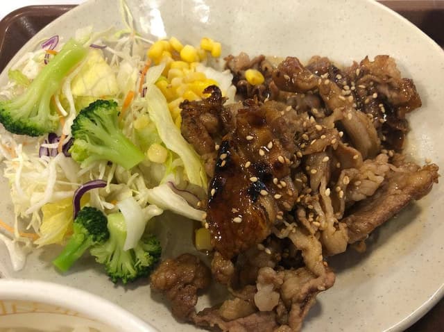 すき家 289号三条東裏館店 - サブ画像1