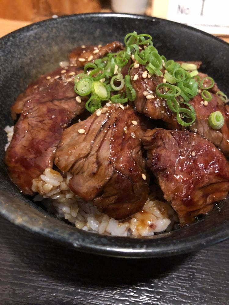 からつ酒場 赤坂屋