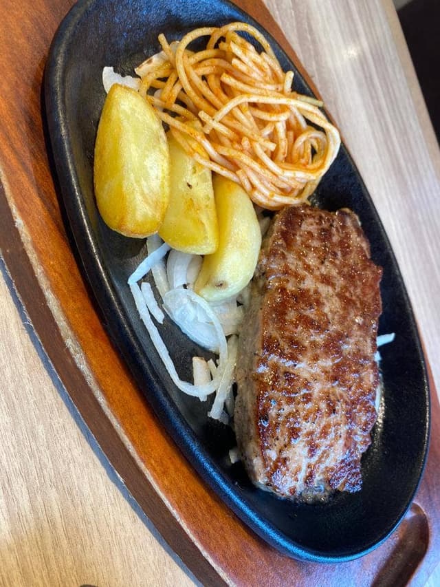 ステーキ宮 逗子店 - サブ画像2