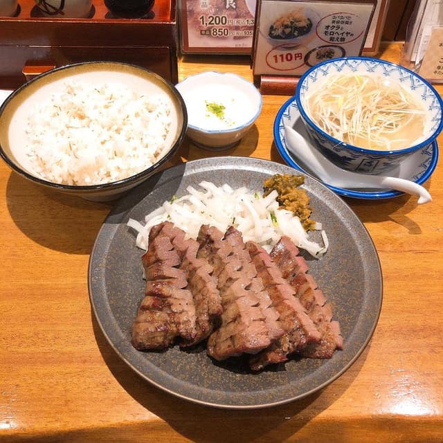 味の牛たん喜助 大阪うめきた店 - サブ画像1