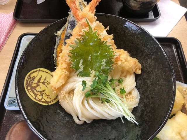 手打ちうどん 紅屋 - サブ画像3