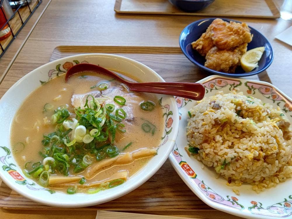 餃子の王将 平手店