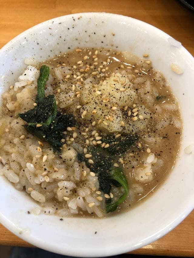 横浜家系ラーメン 辻田家 鶴田店 - サブ画像3