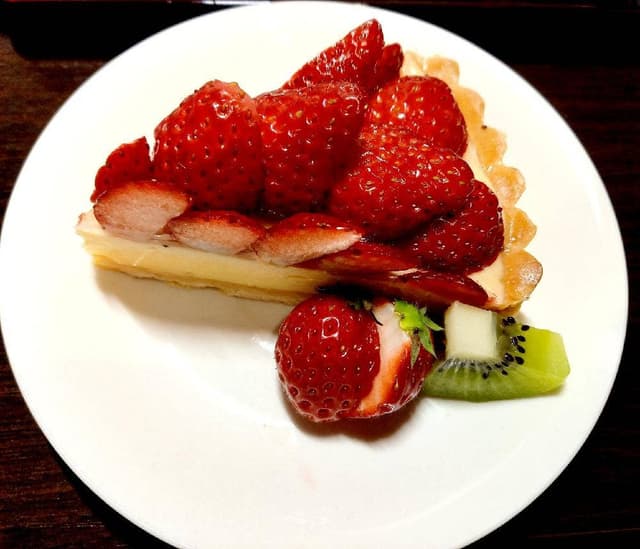 Trattoria AZALEA 石巻グランドホテル - サブ画像1