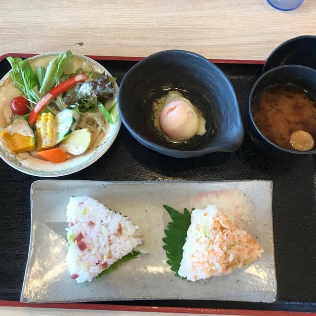 手巻きとまぶし いっしょうめし 本店 - サブ画像2