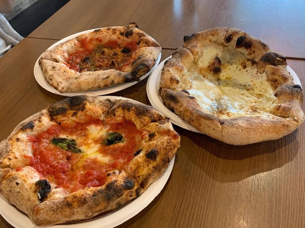 Pizza.肉.ワイン イルフォルノドーロ