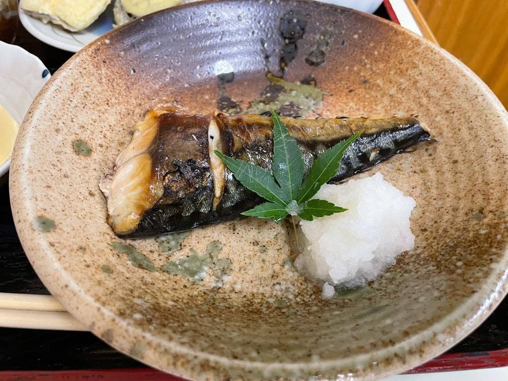 味処なかじま