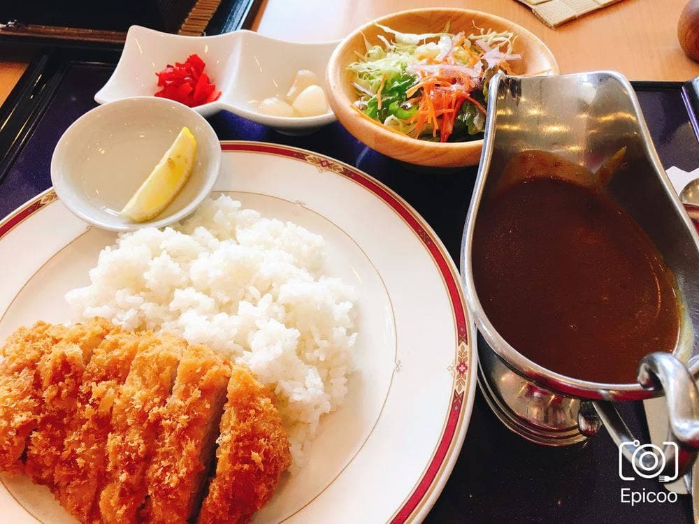 寄居カントリークラブ レストラン