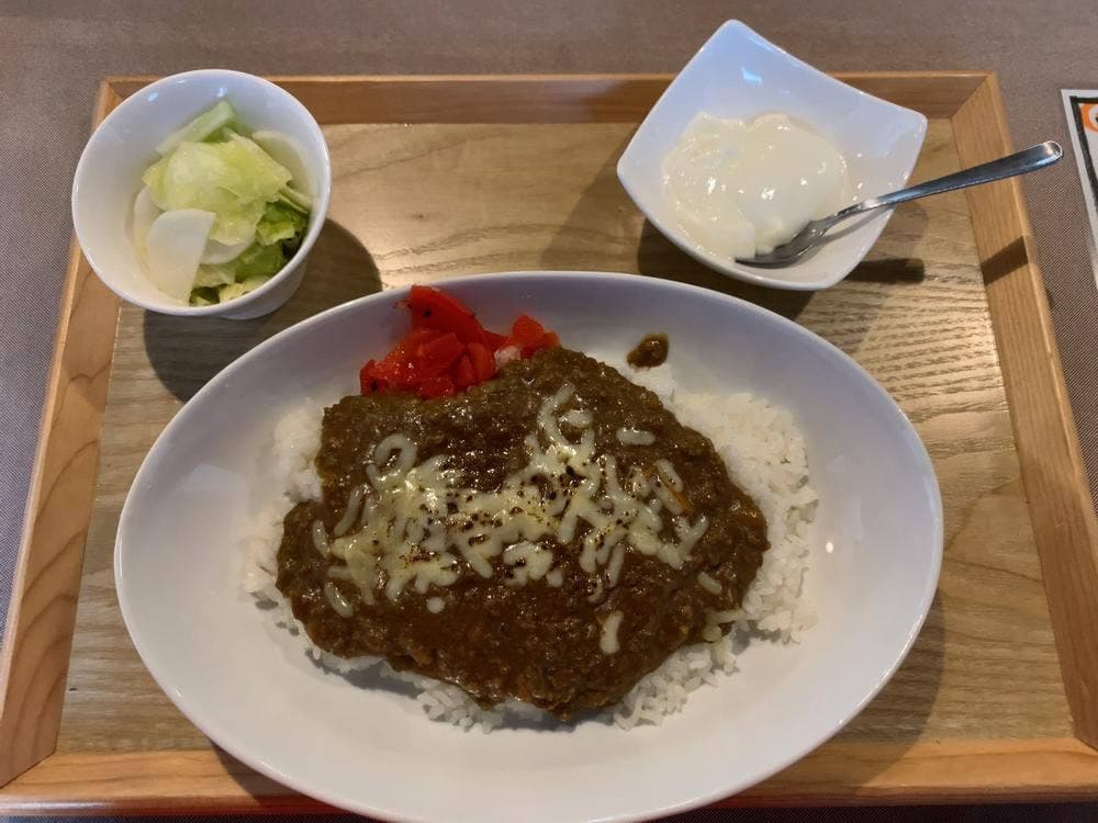 本格欧風カレー DEN'S