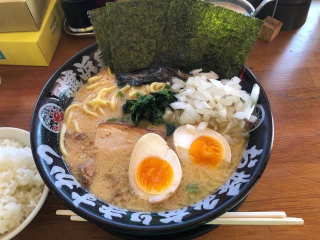 横浜家系ラーメン 辻田家 石橋店 - サブ画像2
