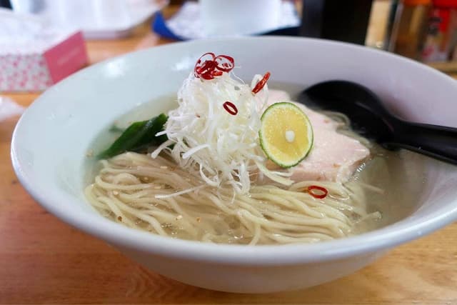 焼鳥 ホワイトはうす - サブ画像2