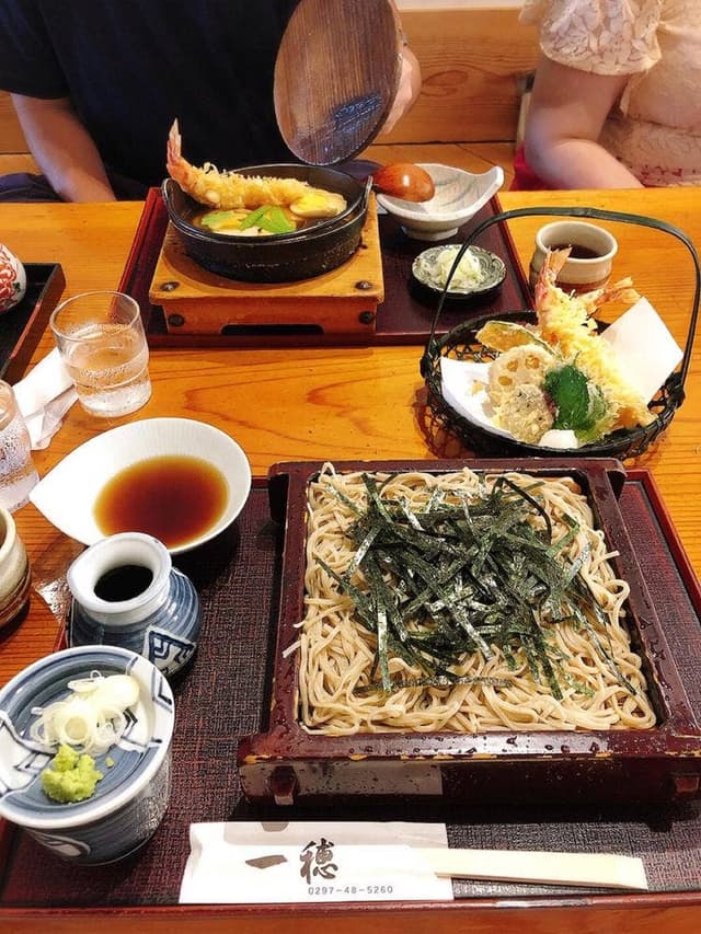 手打ちそばと鴨料理 一穂 - サブ画像2