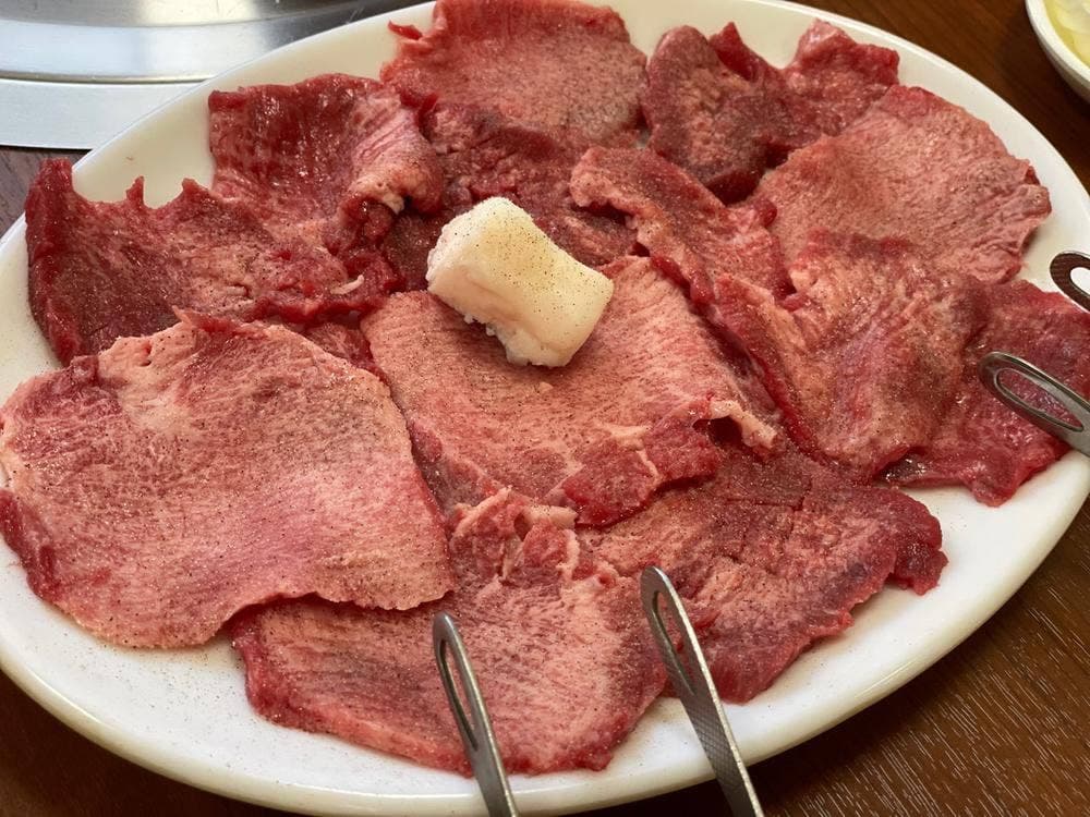 金平 焼肉店