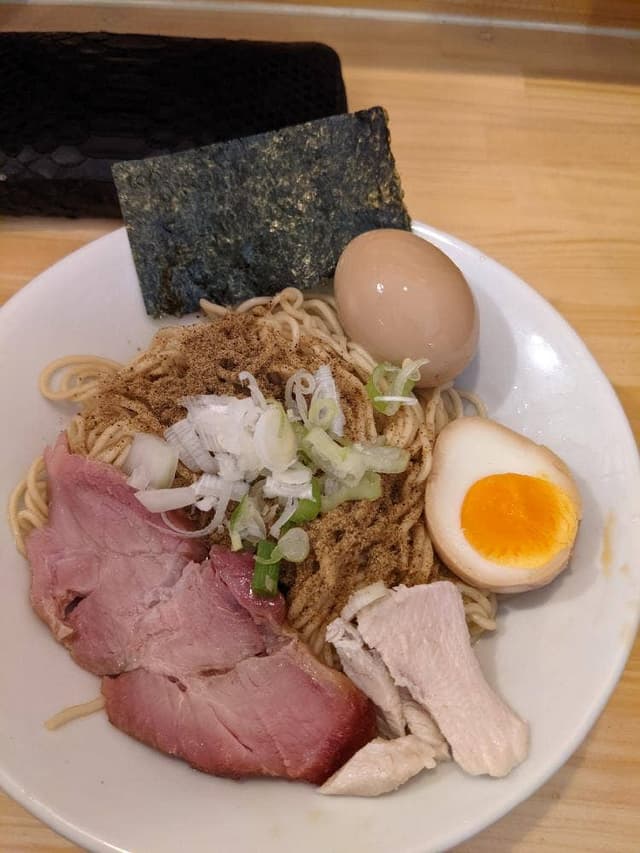 煮干しらーめん 平八 - サブ画像2