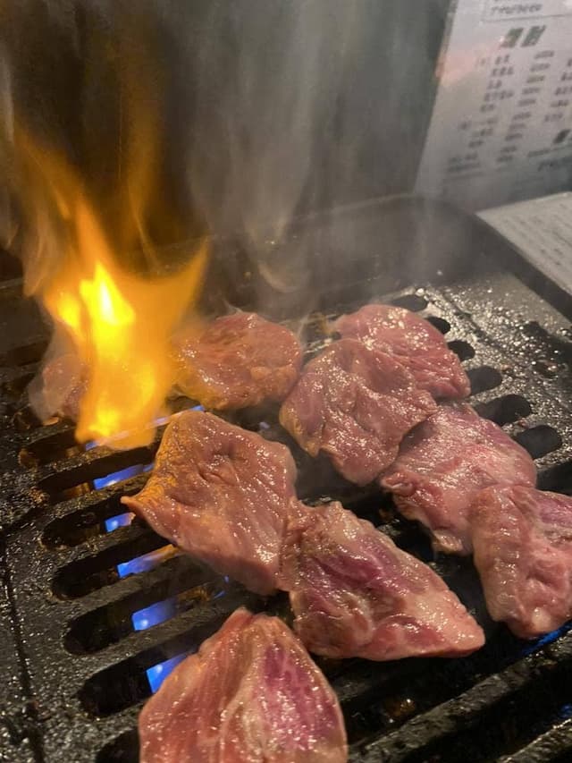 ホルモン焼肉食堂 ウシロード - サブ画像1
