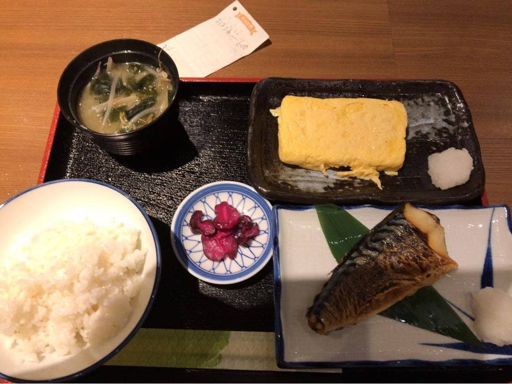 よあけ