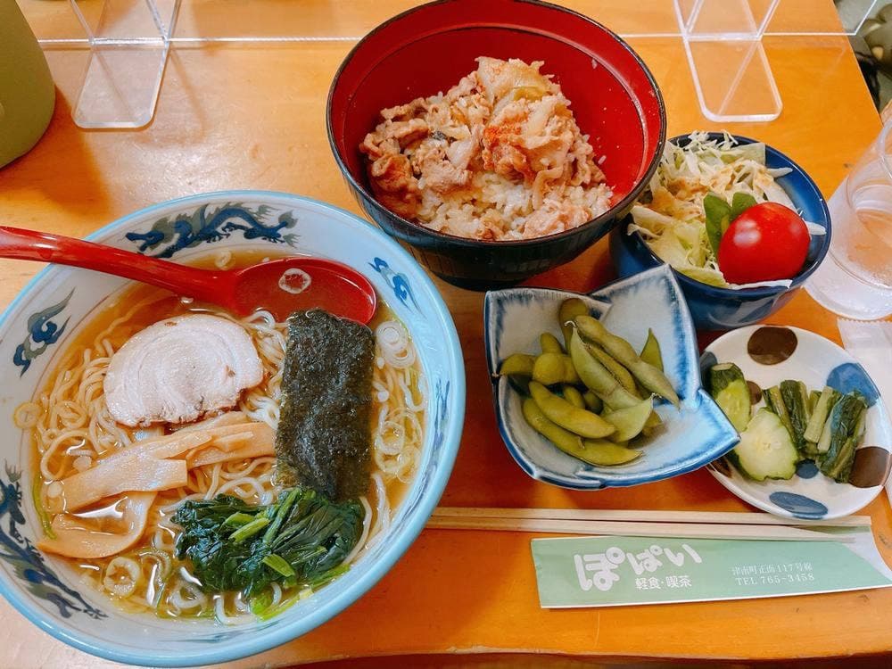 ぽぱい
