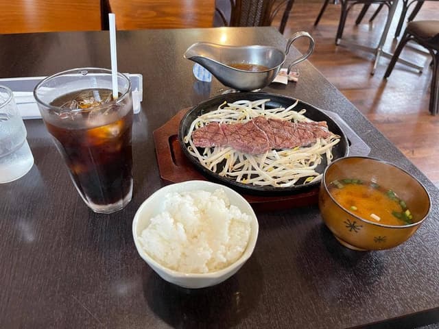 cafe&ステーキ juju - サブ画像3