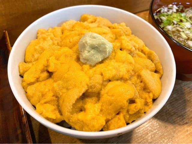 勝栄鮨 - サブ画像1