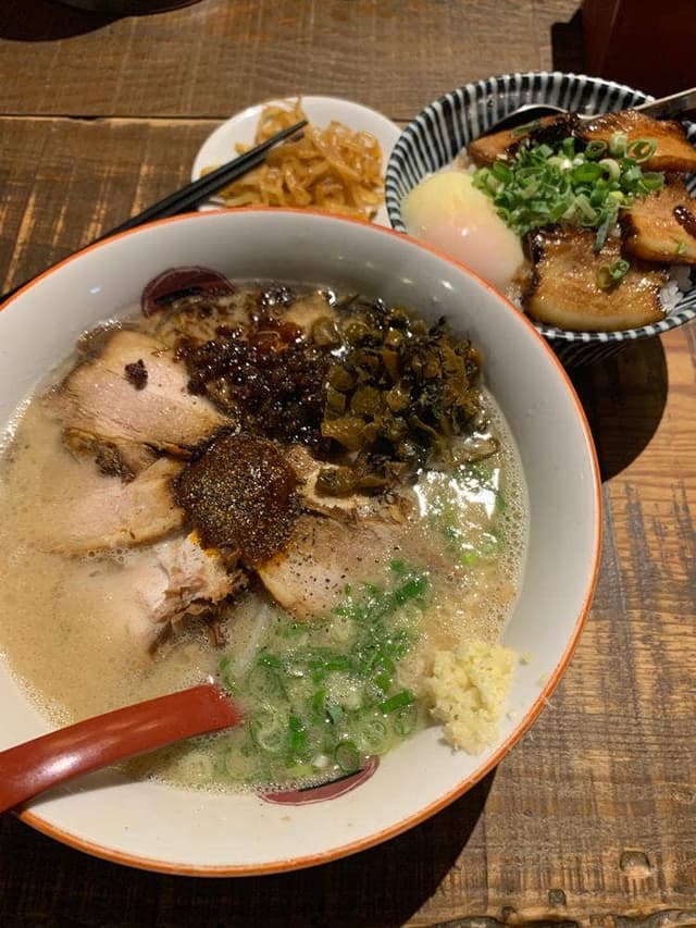 ラーメン一興 久万ノ台店 - サブ画像3