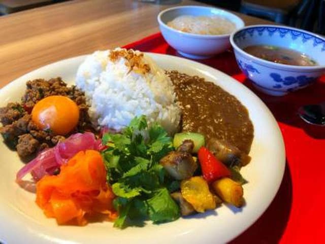 GYOZA ROCCOMAN 渋谷道玄坂店 - サブ画像1