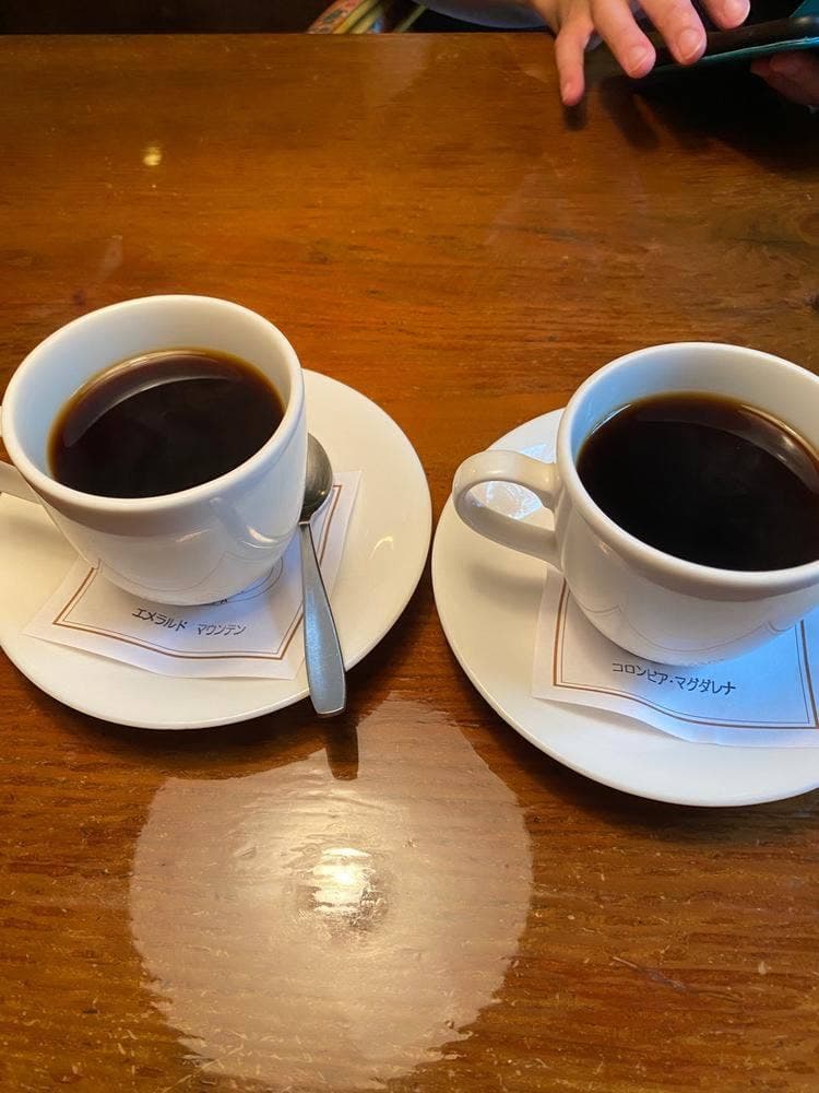 珈琲館サルビア 本店