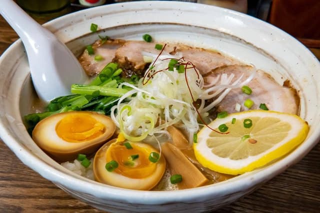 鶏白湯ラーメン大葉 - サブ画像2