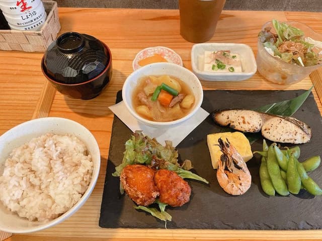 楽食家 ほろほろ 豊川赤坂店 - サブ画像1