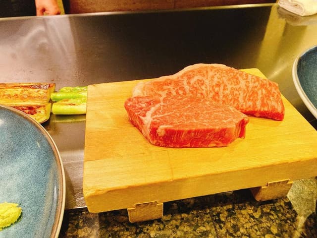 神戸牛ステーキレストラン モーリヤ 三宮店 - サブ画像1