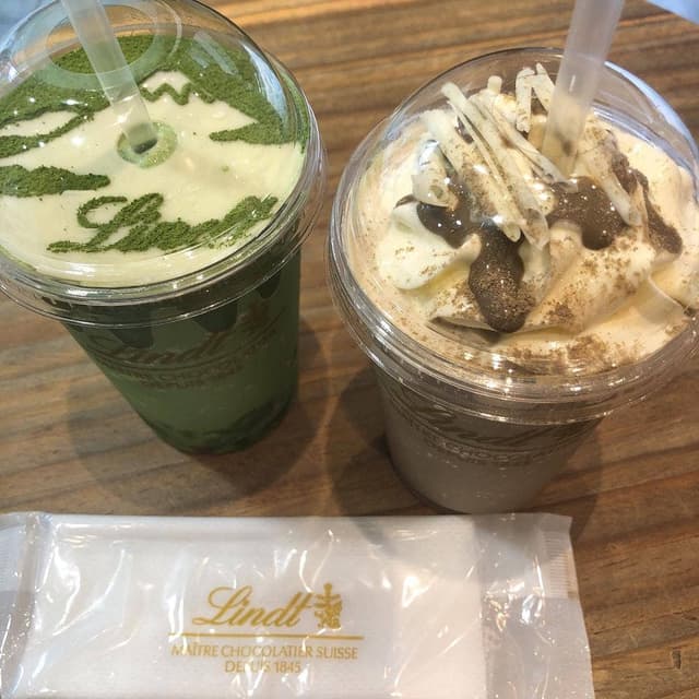 リンツ ショコラ カフェ ルミネ北千住店 - サブ画像3
