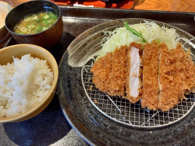 かつアンドかつ 伊丹大鹿店 - サブ画像2