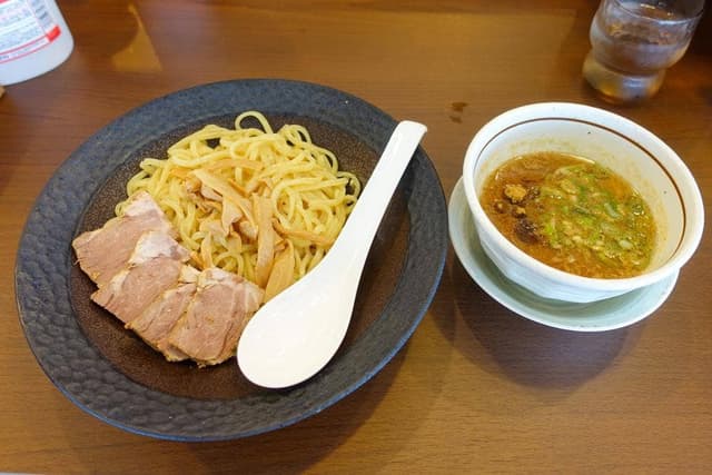 横濱家 四街道店 - サブ画像2