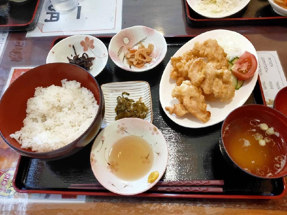 お食事処 山もみじ